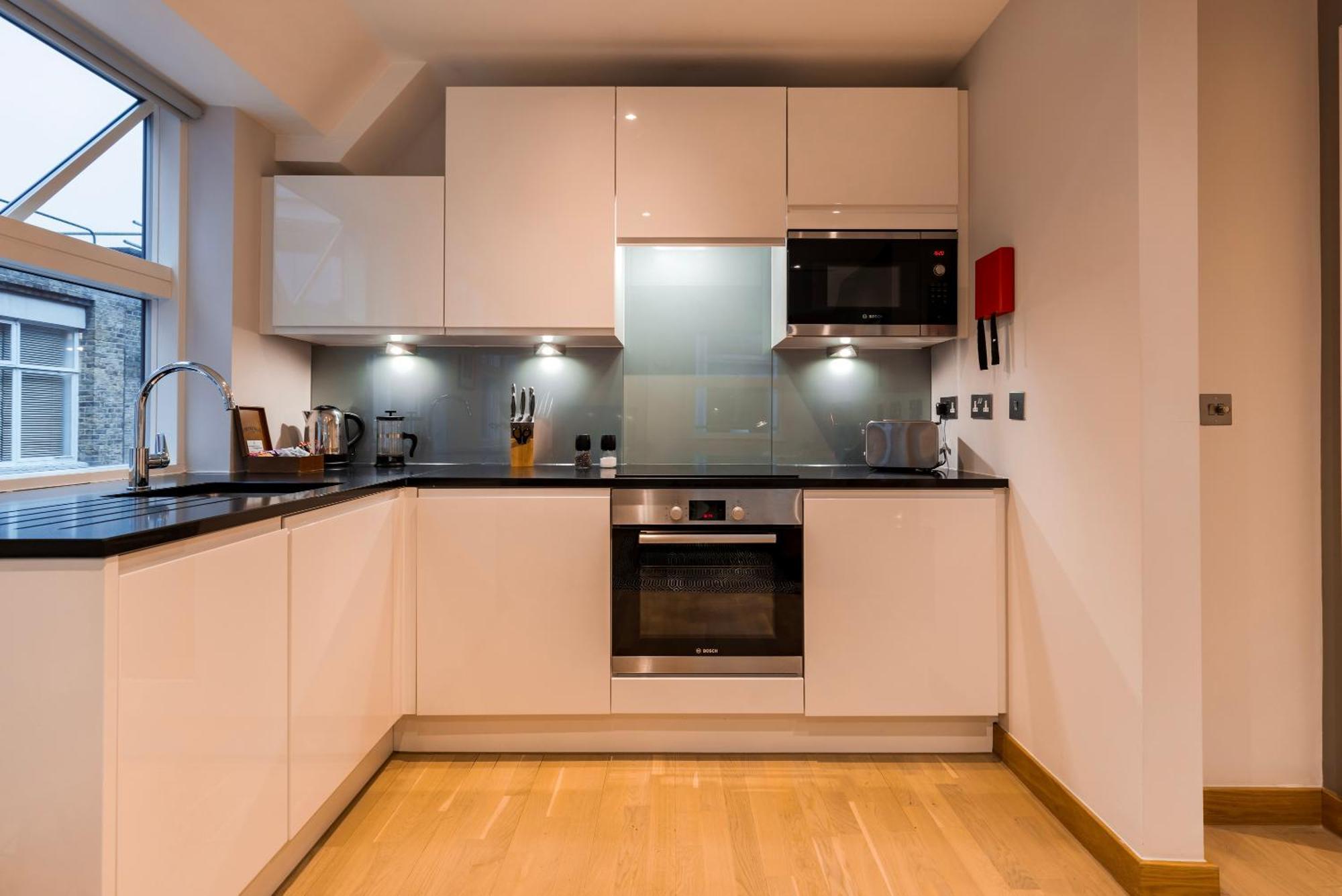 Barbican Serviced Apartments By Lovelystay Лондон Екстер'єр фото